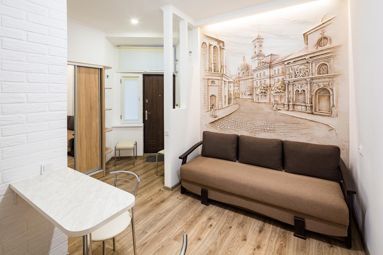 Apartment On Sholom Aleykhema 8 Lviv Dış mekan fotoğraf